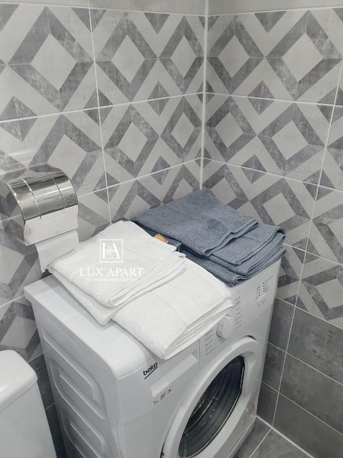 Lux Апартаменты В Центре Караганды На 45 Квартале كاراغاندي المظهر الخارجي الصورة
